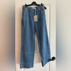 NWT Everlane elastic waist jeans size 8